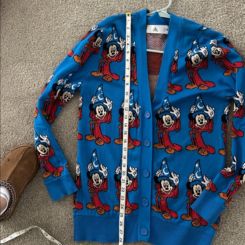 Sorcerer Mickey Cardigan - Picture 4 of 5